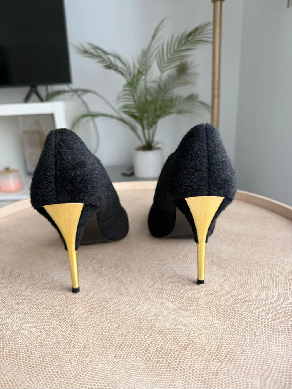 Women’s Black Pointed-Toe High Heels - Classic Elegant Pump